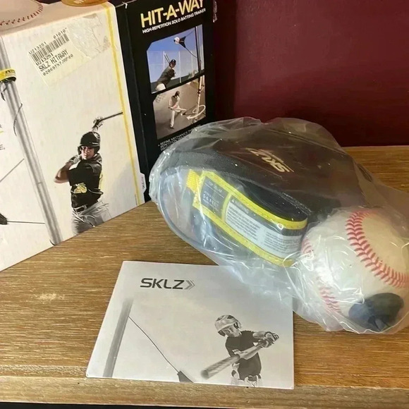 NIB SKLZ Hit-A-Way Batting Trainer - Picture 5 of 9